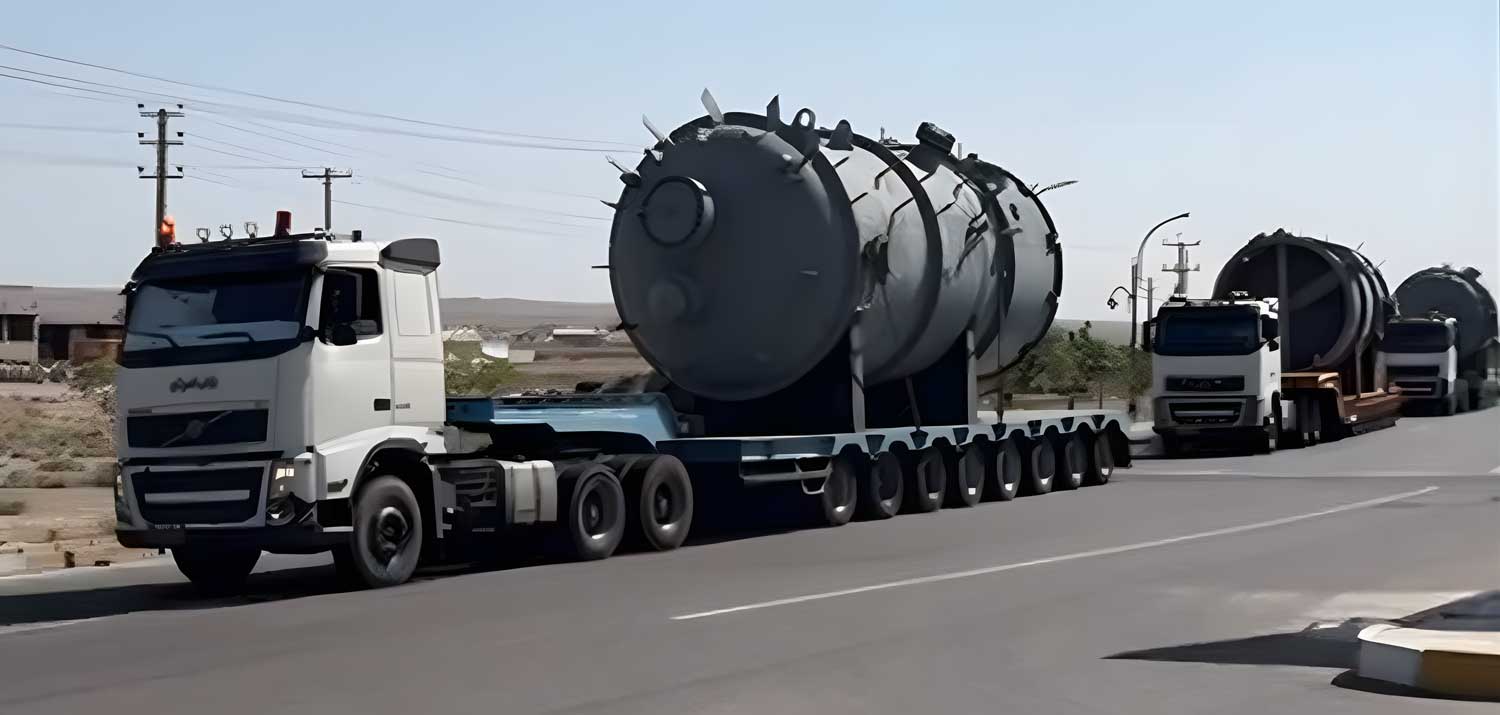 حمل مخازن پتروشیمی چابهار به وسیله کمرشکن ۱۱ محور ویژه