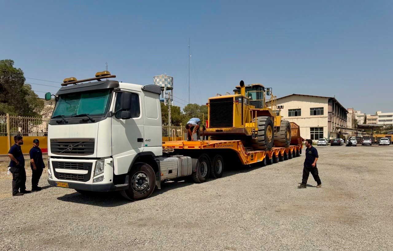 photo_2026-08-052 حمل لودر ۹۸۸ کاترپیلار؛ راهنمای حمل ایمن و تخصصی